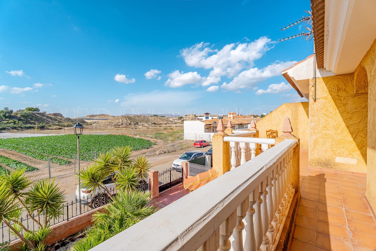 3 bedroom Townhouse for sale in Cuevas del Almanzora with garage - € 129,950 (Ref: 9675938)