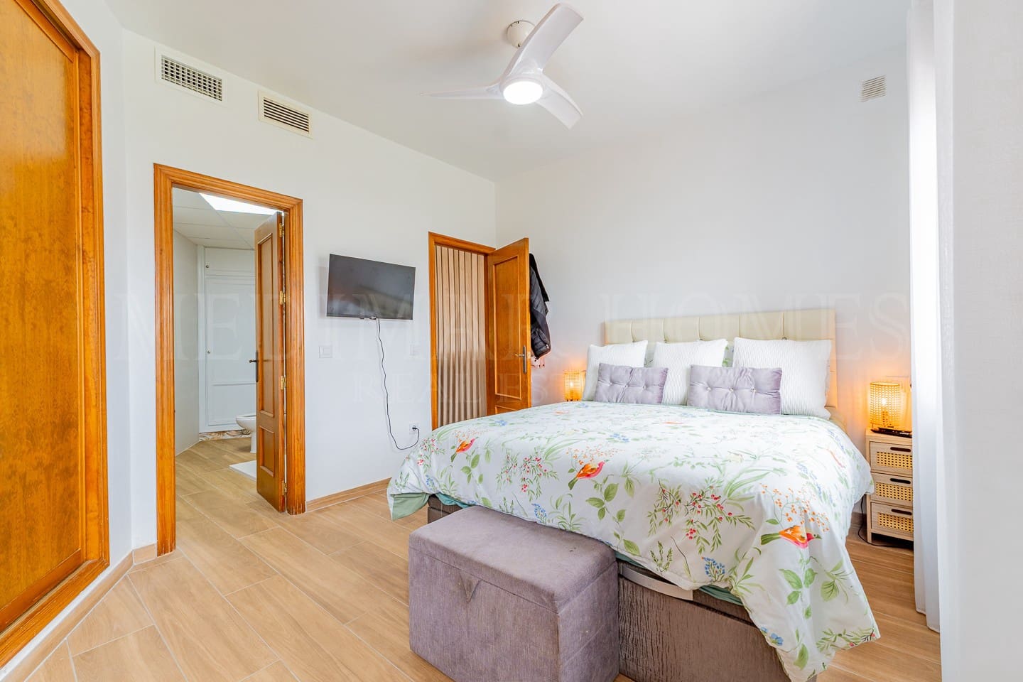 2 bedroom Apartment for sale in Palomares with pool garage - € 169,000 (Ref: 9684080)