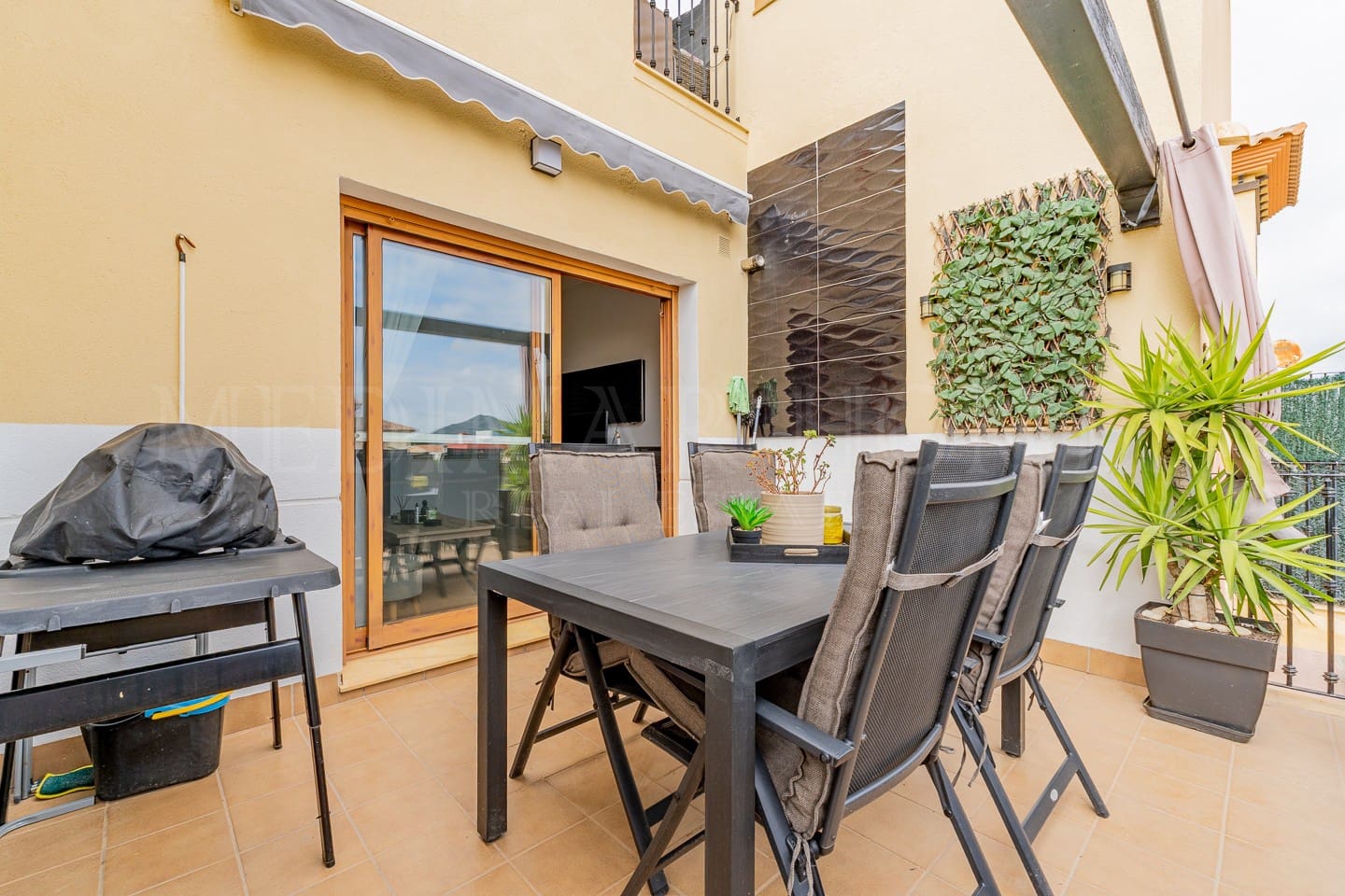 2 bedroom Apartment for sale in Palomares with pool garage - € 169,000 (Ref: 9684080)