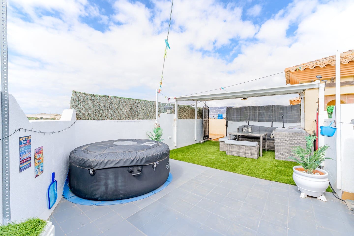 2 bedroom Apartment for sale in Palomares with pool garage - € 169,000 (Ref: 9684080)