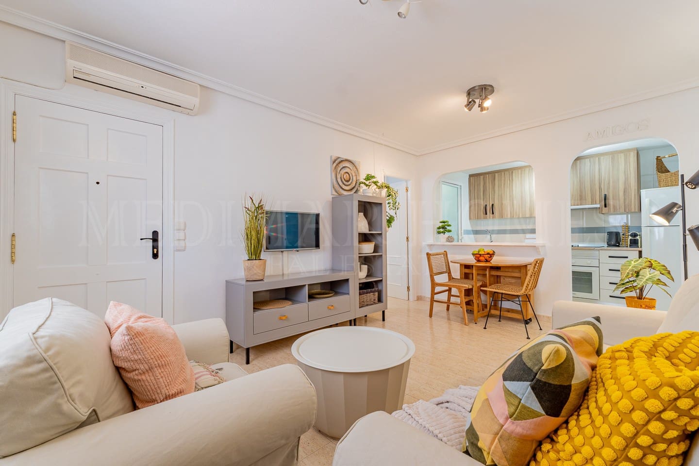 2 soverom Leilighet til salgs i Vera med svømmebasseng garasje - € 229 950 (Ref: 9720798)