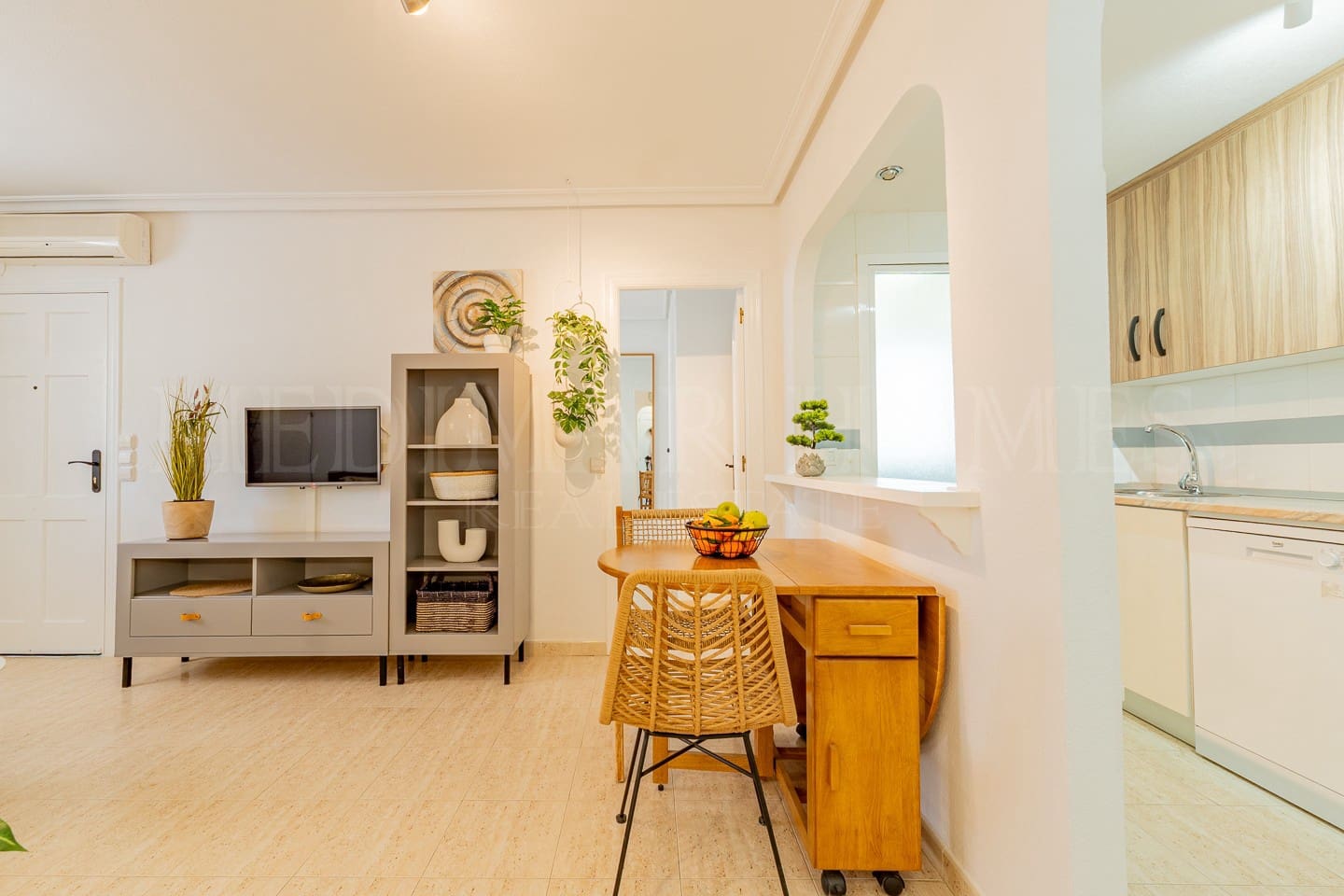 2 soverom Leilighet til salgs i Vera med svømmebasseng garasje - € 229 950 (Ref: 9720798)