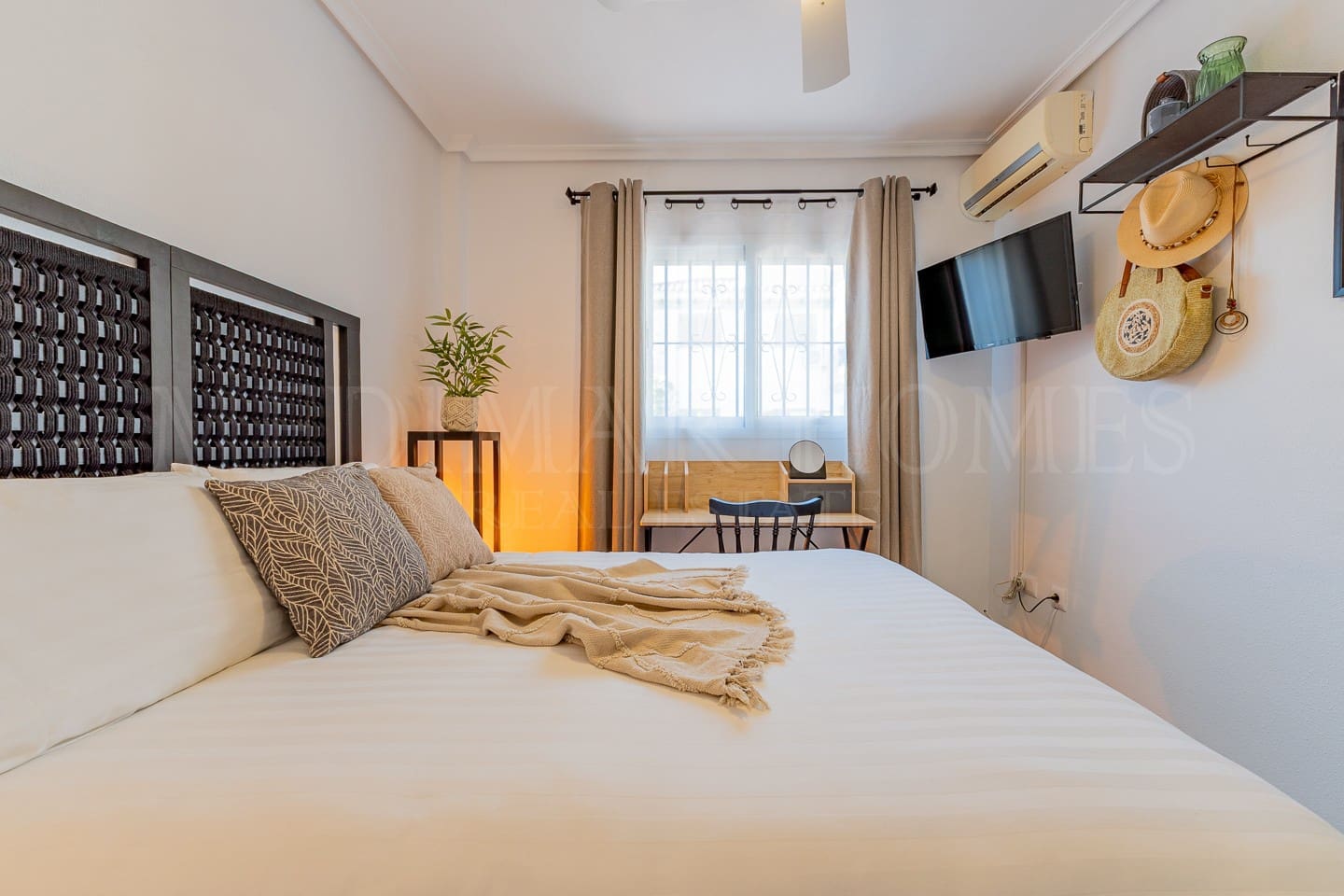 2 soverom Leilighet til salgs i Vera med svømmebasseng garasje - € 229 950 (Ref: 9720798)