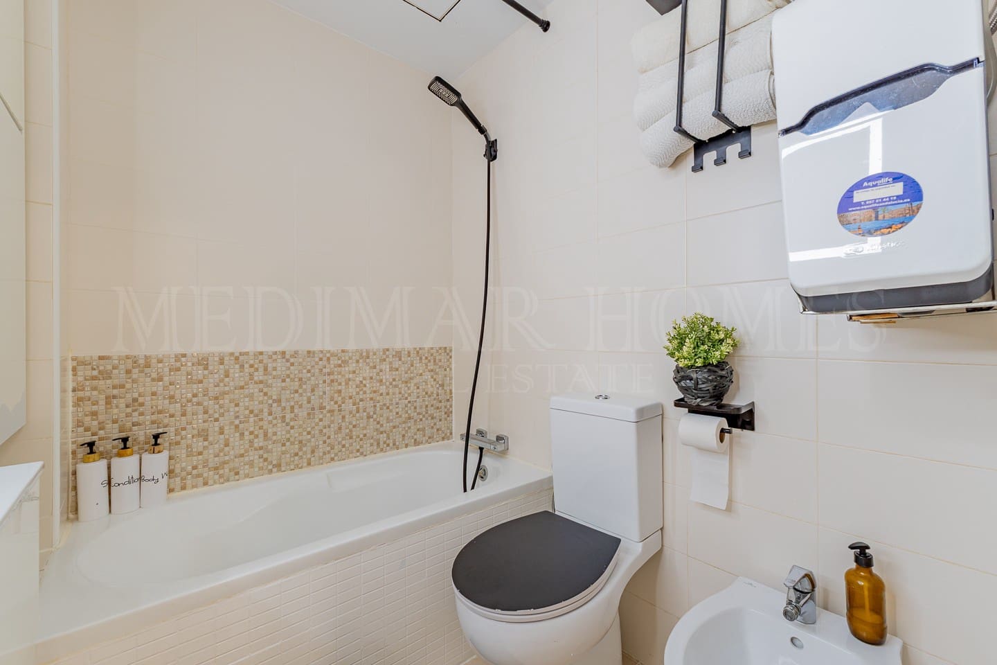 2 quarto Apartamento para venda em Garrucha com piscina - 164 900 € (Ref: 9747134)