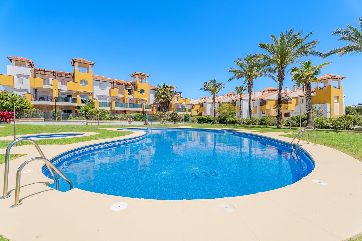 2 slaapkamer Appartement te koop in Vera met zwembad garage - € 159.950 (Ref: 9771938)