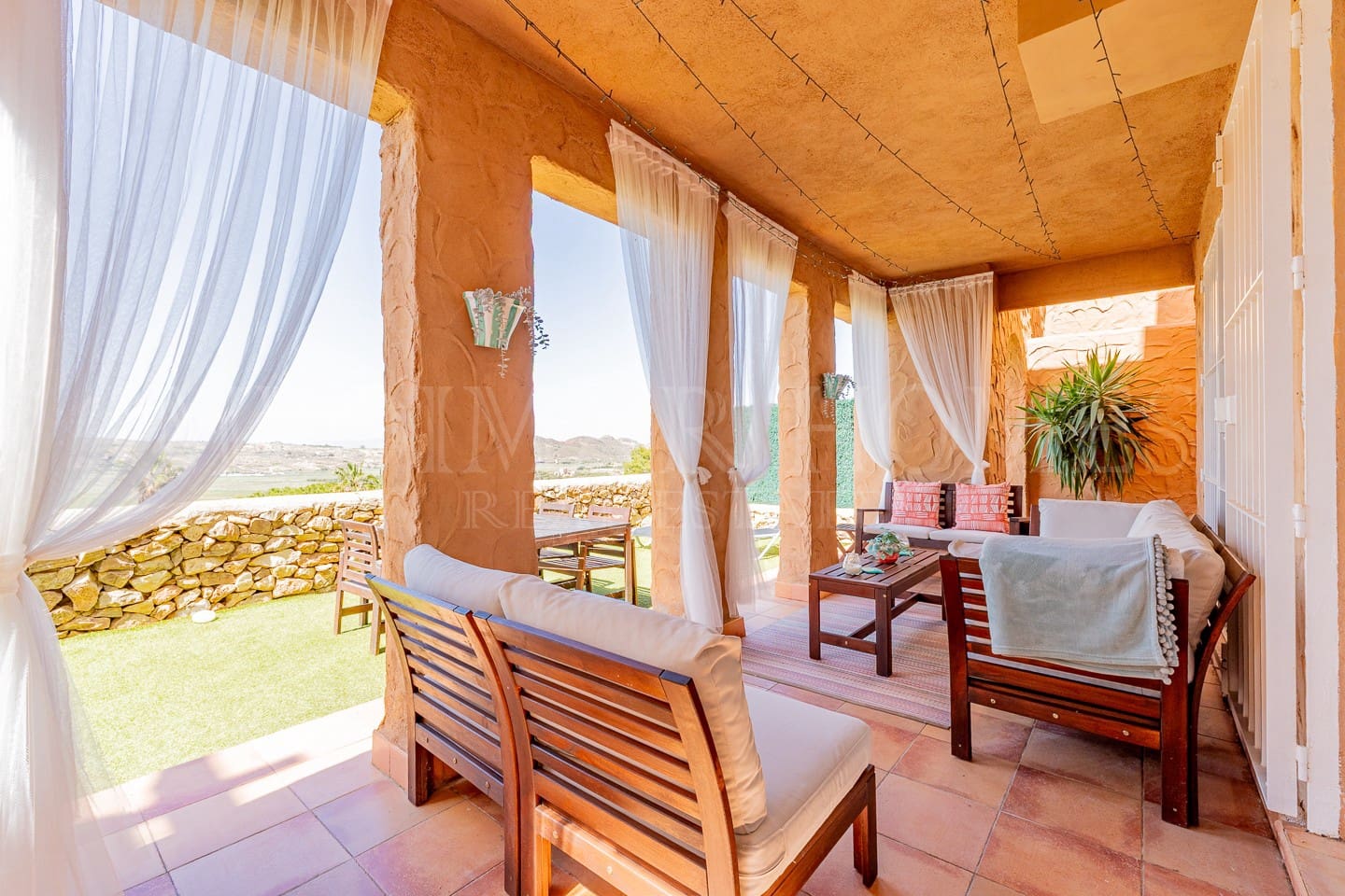 2 sypialnia Apartament na sprzedaż w Mojacar z basenem garażem - 175 000 € (Ref: 9798254)