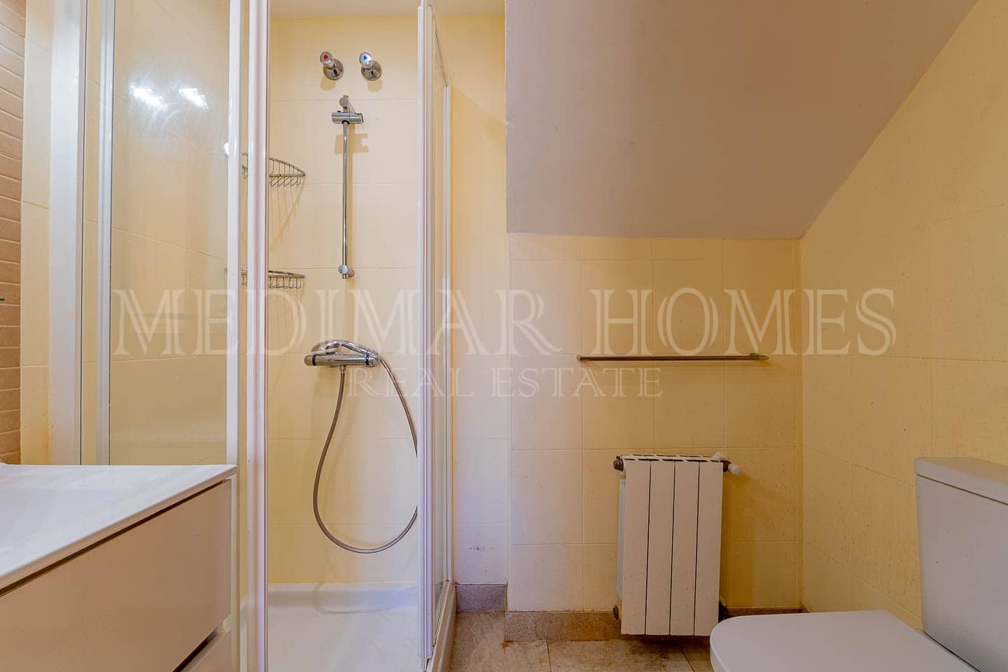 2 sypialnia Apartament na sprzedaż w Los Gallardos z basenem garażem - 145 000 € (Ref: 9815163)