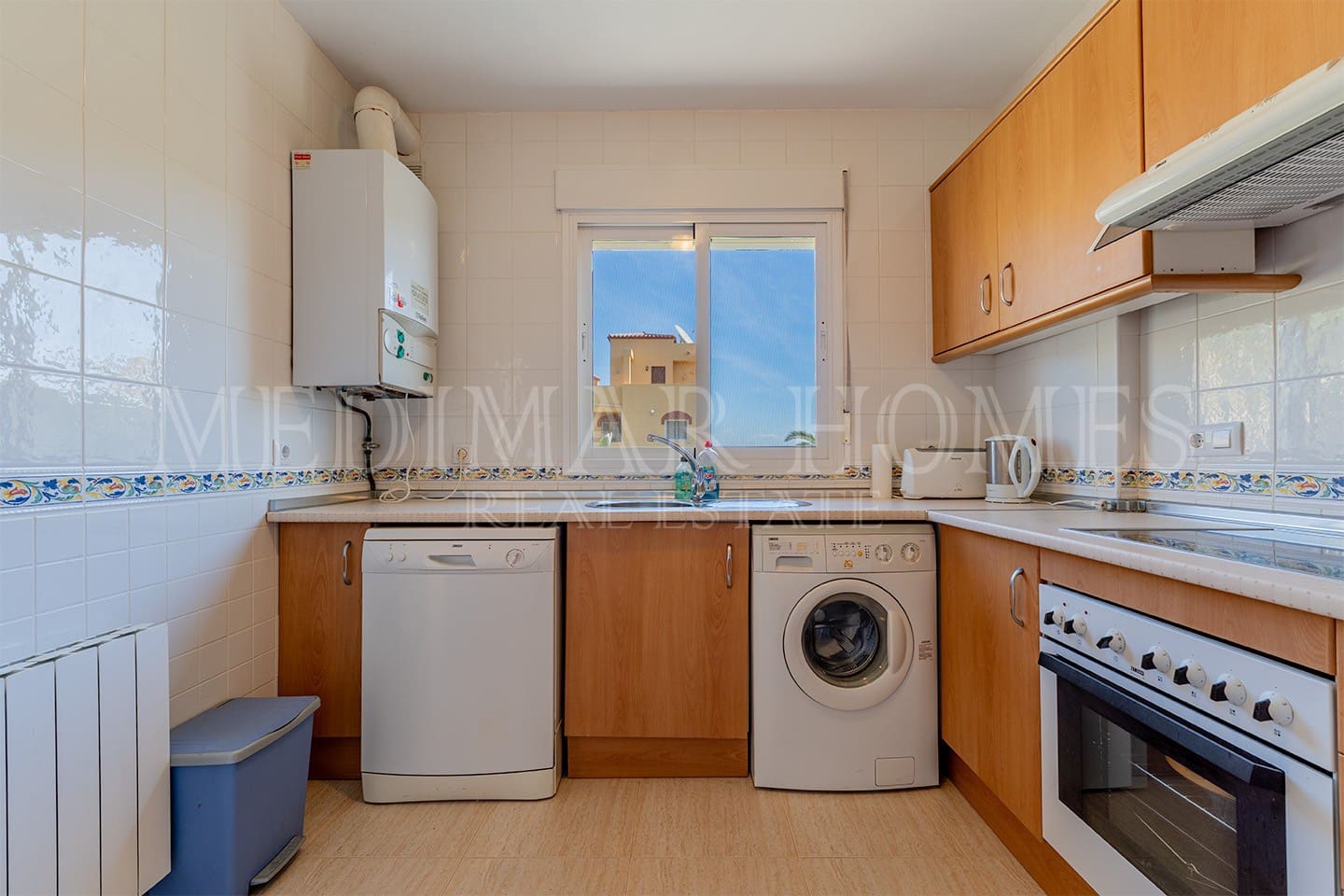2 bedroom Apartment for sale in Los Gallardos with pool garage - € 139,950 (Ref: 9834239)