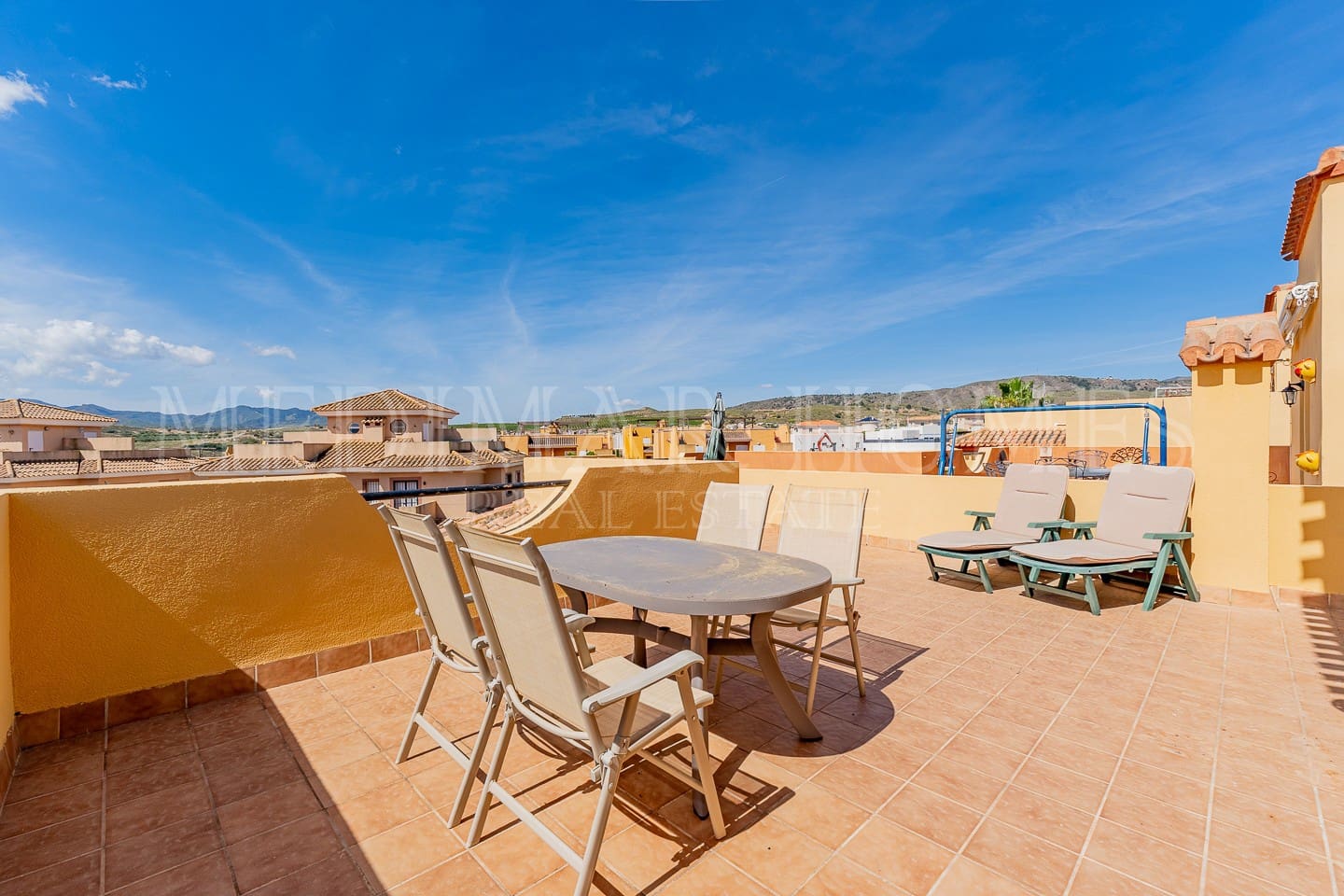 2 bedroom Apartment for sale in Los Gallardos with pool garage - € 139,950 (Ref: 9834239)