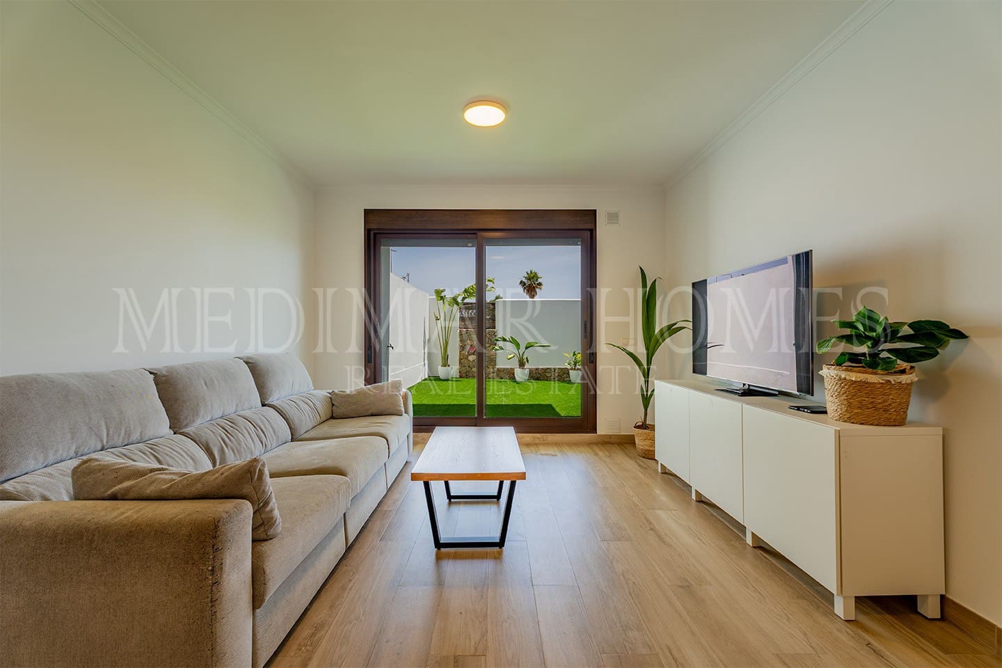 2 bedroom Bungalow for sale in Vera with pool garage - € 229,950 (Ref: 9936756)