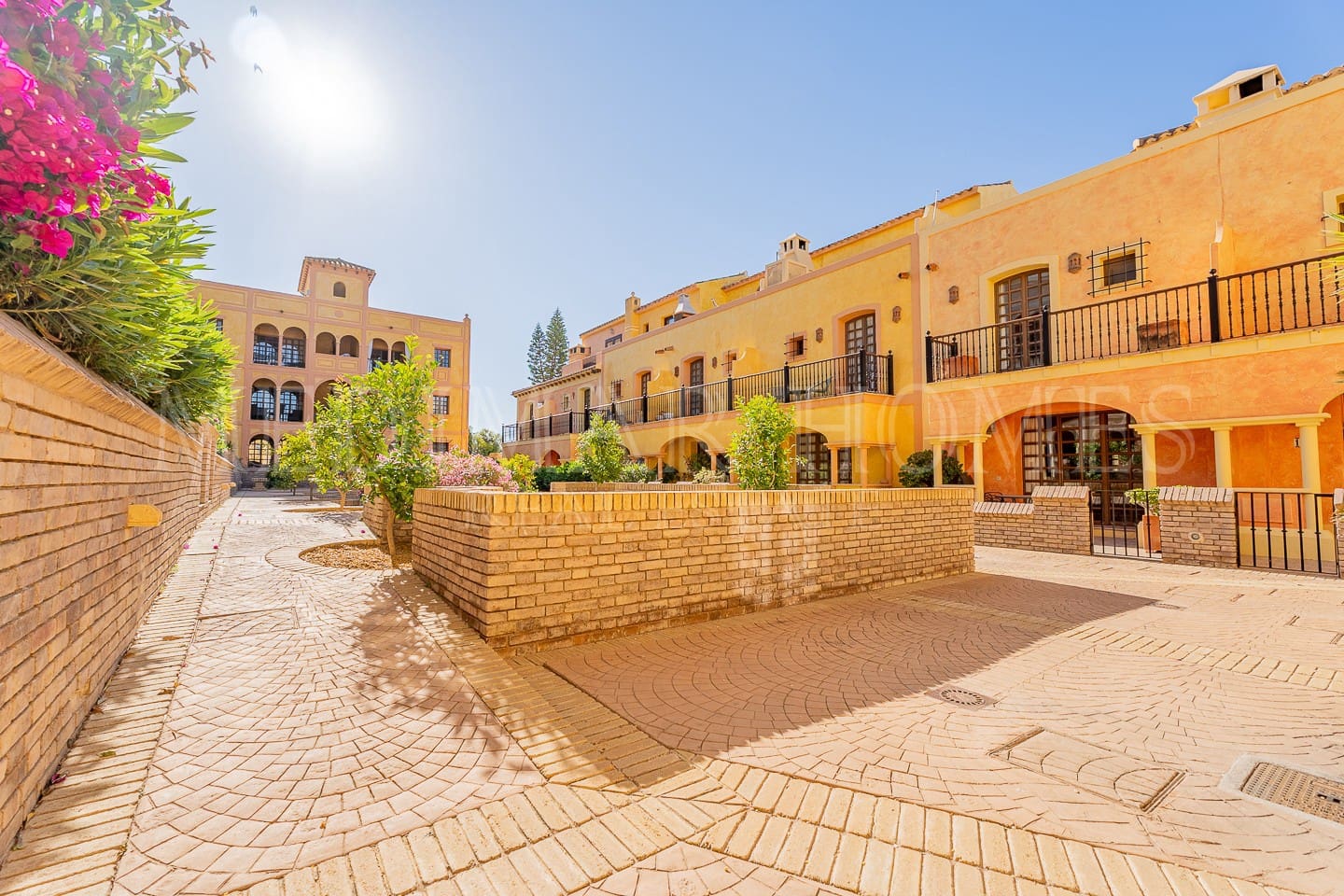 3 quarto Casa em Banda para venda em Desert Springs com piscina - 249 950 € (Ref: 9950588)