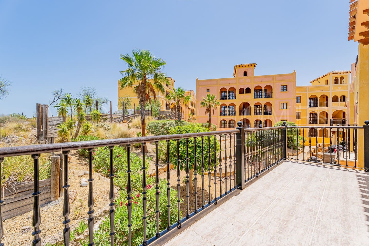 3 quarto Casa em Banda para venda em Desert Springs com piscina - 249 950 € (Ref: 9950588)