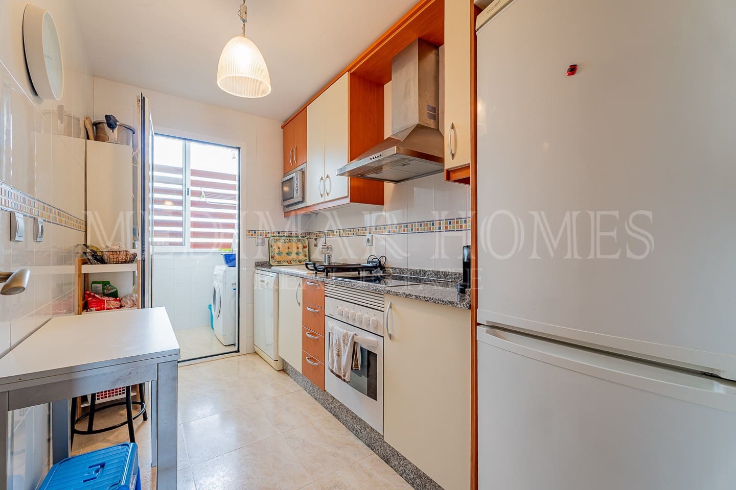 Apartamento de 2 habitaciones en Vera en venta con piscina garaje - 149.950 € (Ref: 9985925)