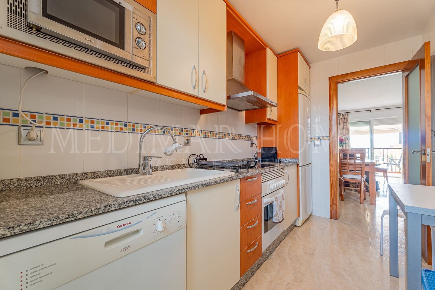 Apartamento de 2 habitaciones en Vera en venta con piscina garaje - 149.950 € (Ref: 9985925)
