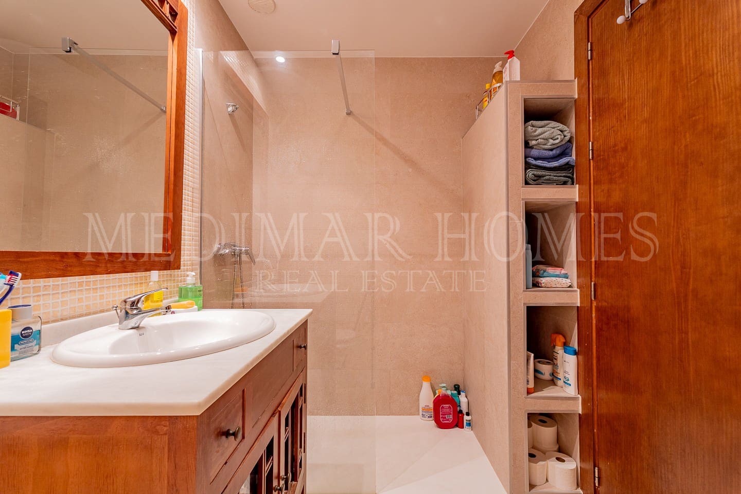 Apartamento de 2 habitaciones en Vera en venta con piscina garaje - 149.950 € (Ref: 9985925)
