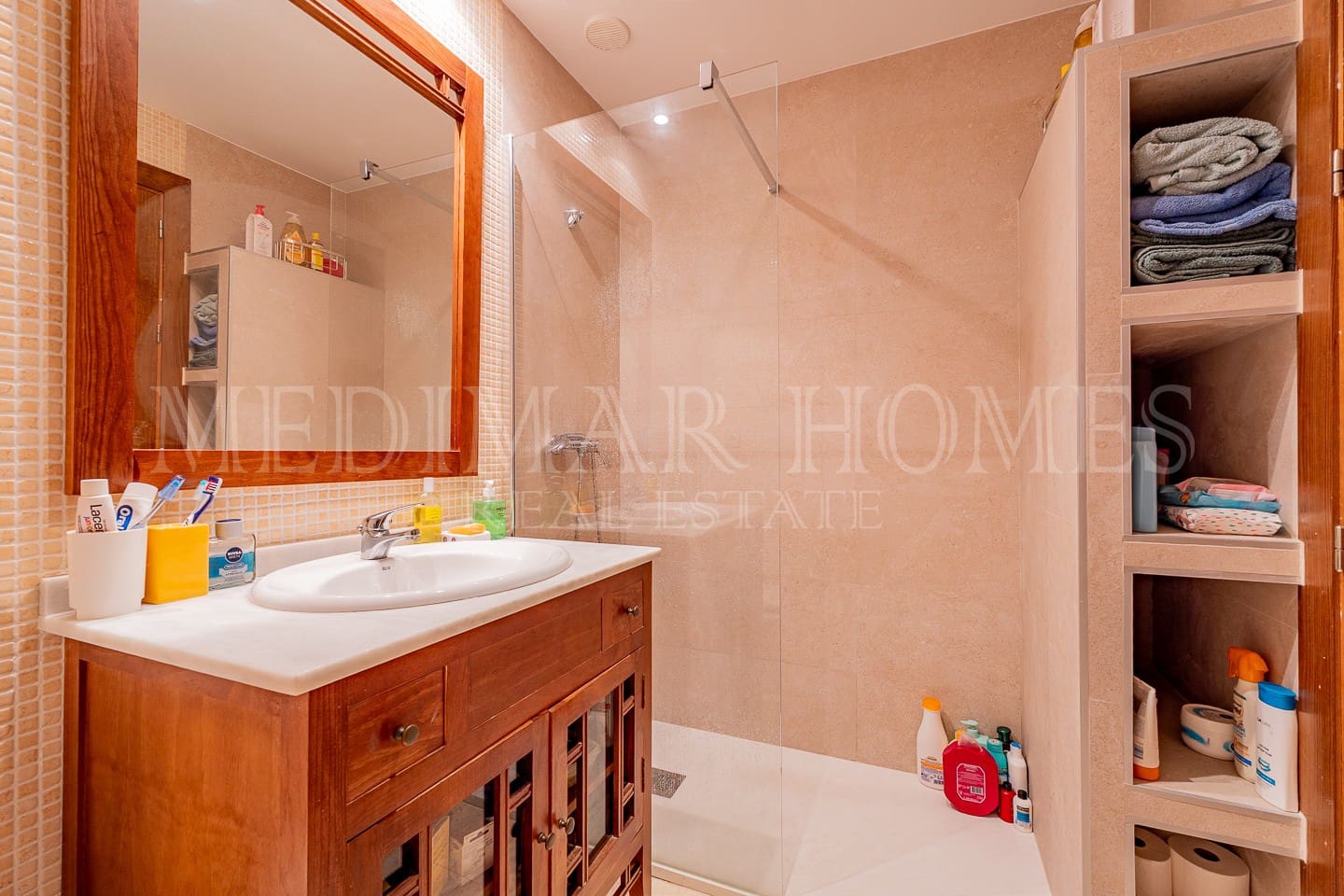 Apartamento de 2 habitaciones en Vera en venta con piscina garaje - 149.950 € (Ref: 9985925)
