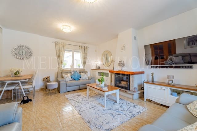 3 bedroom Townhouse for sale in Turre with pool garage - € 199,950 (Ref: 9987123)