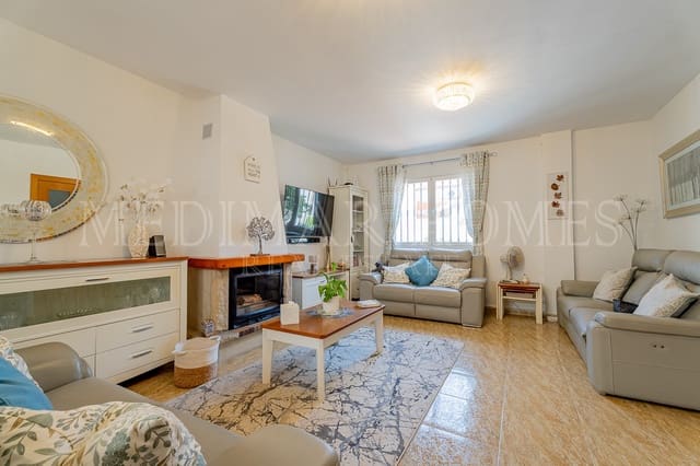 3 bedroom Townhouse for sale in Turre with pool garage - € 199,950 (Ref: 9987123)