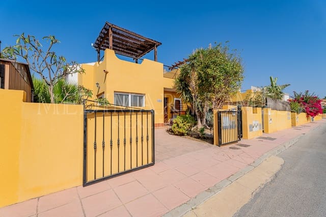 4 sovrum Semi-fristående Villa till salu i Los Gallardos med pool garage - 179 950 € (Ref: 9996017)