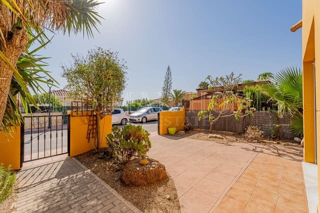 4 sovrum Semi-fristående Villa till salu i Los Gallardos med pool garage - 179 950 € (Ref: 9996017)