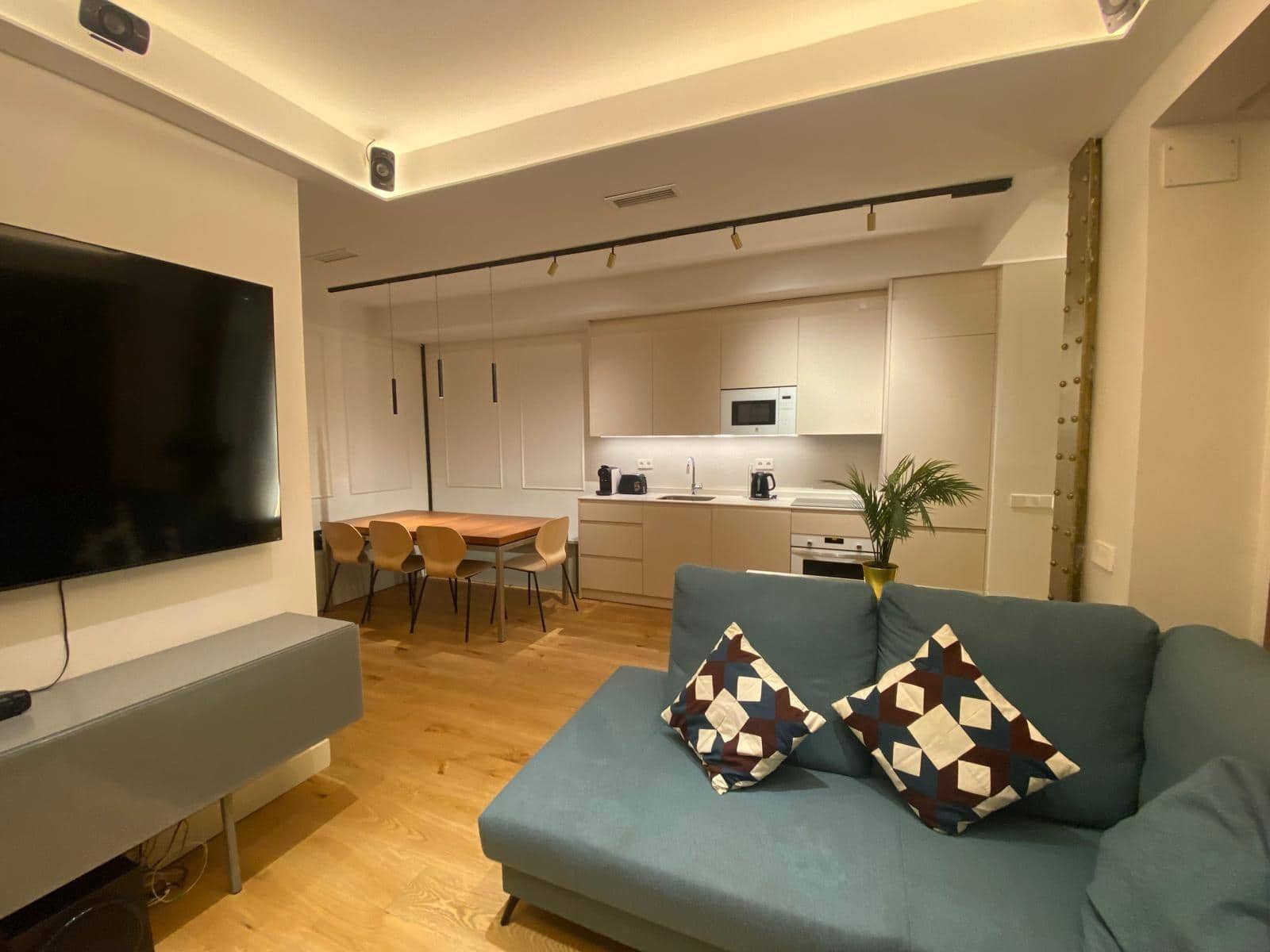 5 Zimmer Wohnung zu verkaufen in Madrid Stadt - 1.315.000 € (Ref: 10072786)