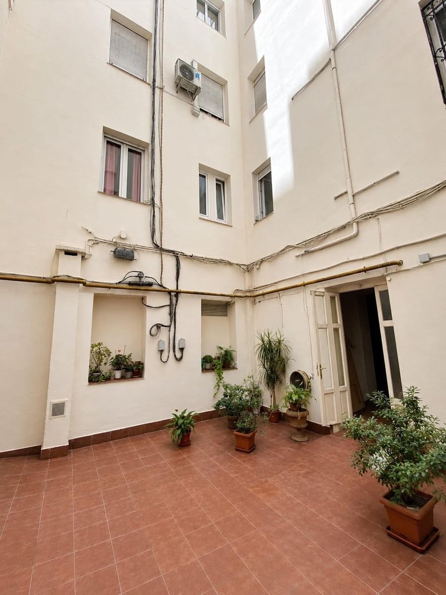 4 quarto Apartamento para venda em Madrid cidade com garagem - 1 565 000 € (Ref: 10072787)