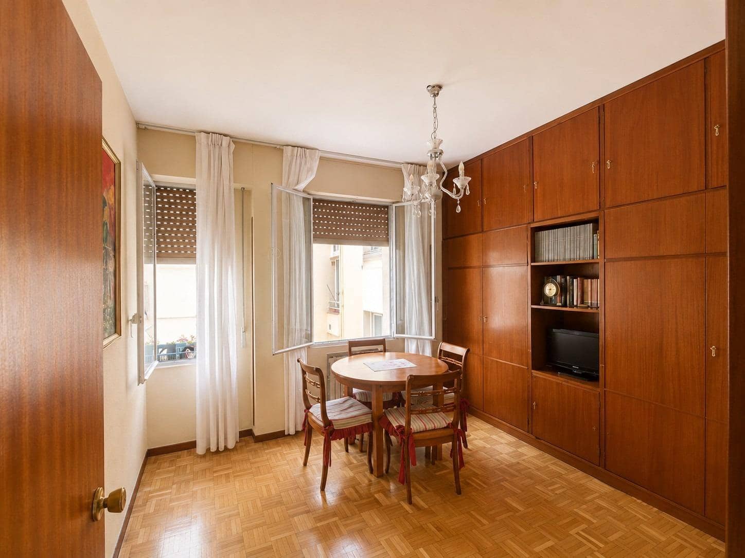 4 quarto Apartamento para venda em Madrid cidade com garagem - 1 565 000 € (Ref: 10072787)