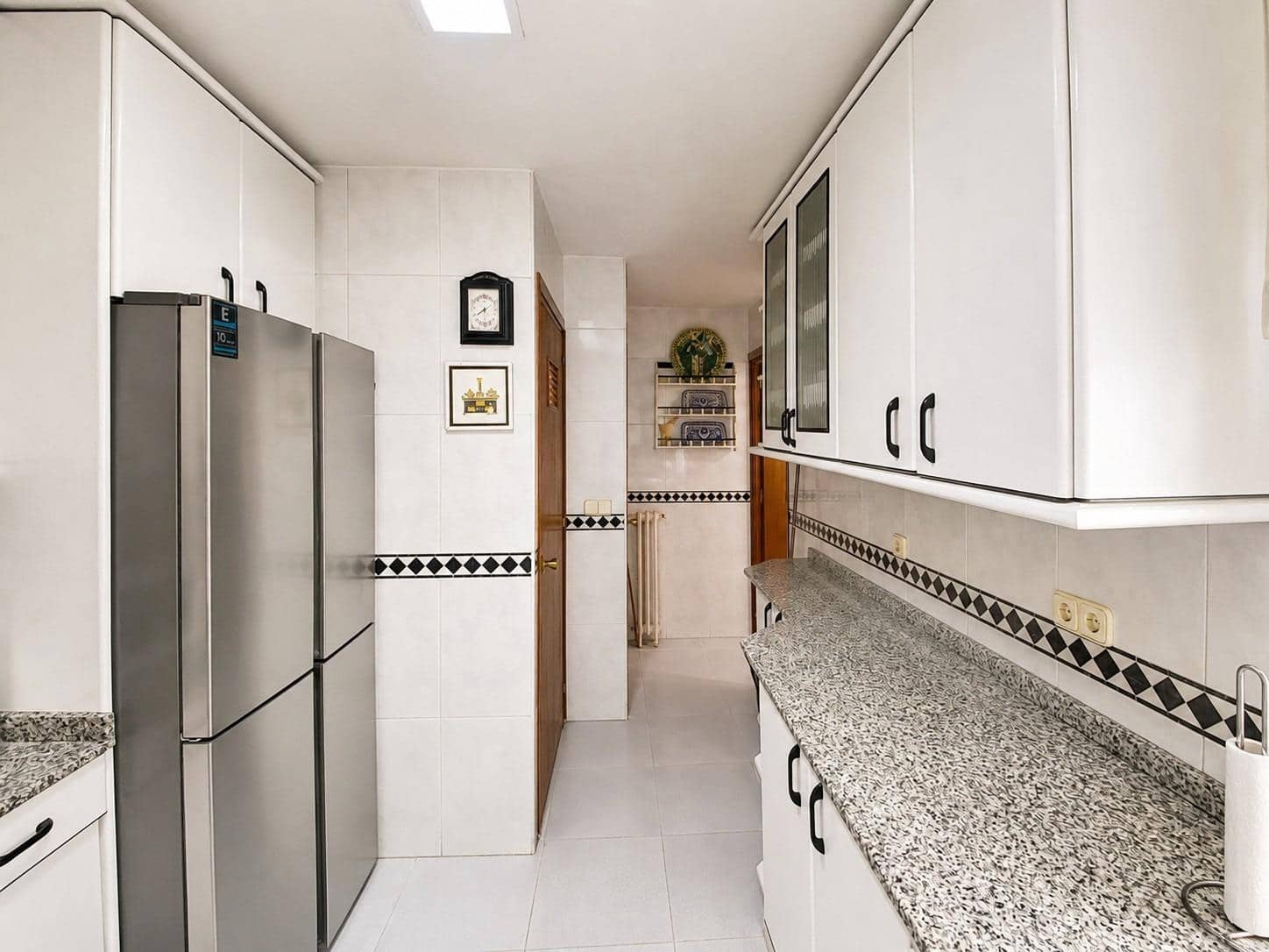 4 quarto Apartamento para venda em Madrid cidade com garagem - 1 565 000 € (Ref: 10072787)