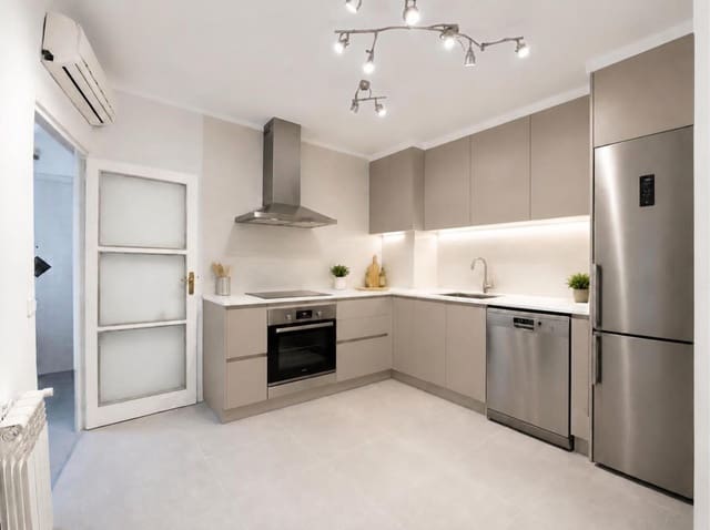 3 quarto Apartamento para venda em Argüelles, Madrid cidade com garagem - 1 600 000 € (Ref: 10072788)