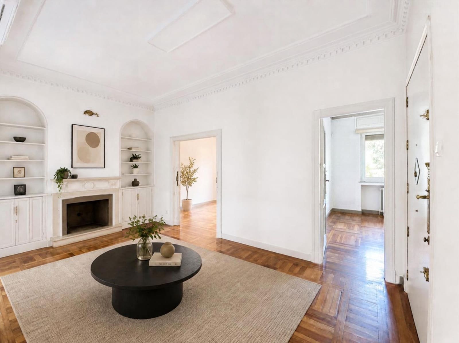 3 bedroom Flat for sale in Madrid city with garage - € 1,600,000 (Ref: 10072788)