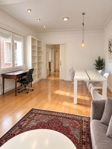 Piso de 4 habitaciones en Argüelles, Madrid ciudad en venta con garaje - 1.290.000 € (Ref: 10094685)