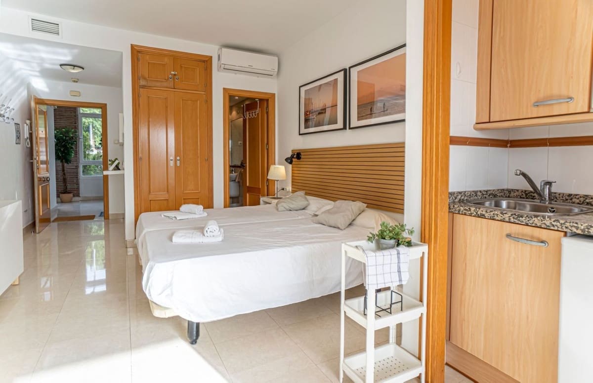 Studio til salg i Rincon de la Victoria - € 189.000 (Ref: 9788795)