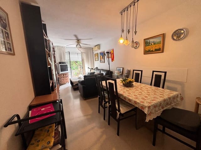 3 slaapkamer Appartement te koop in Los Boliches , Fuengirola - € 330.000 (Ref: 9788796)