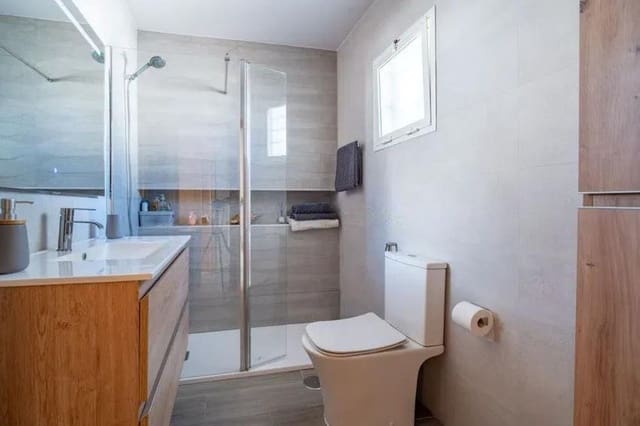3 soverom Rekkehus til salgs i Torremuelle, Benalmádena - € 375 000 (Ref: 9788797)
