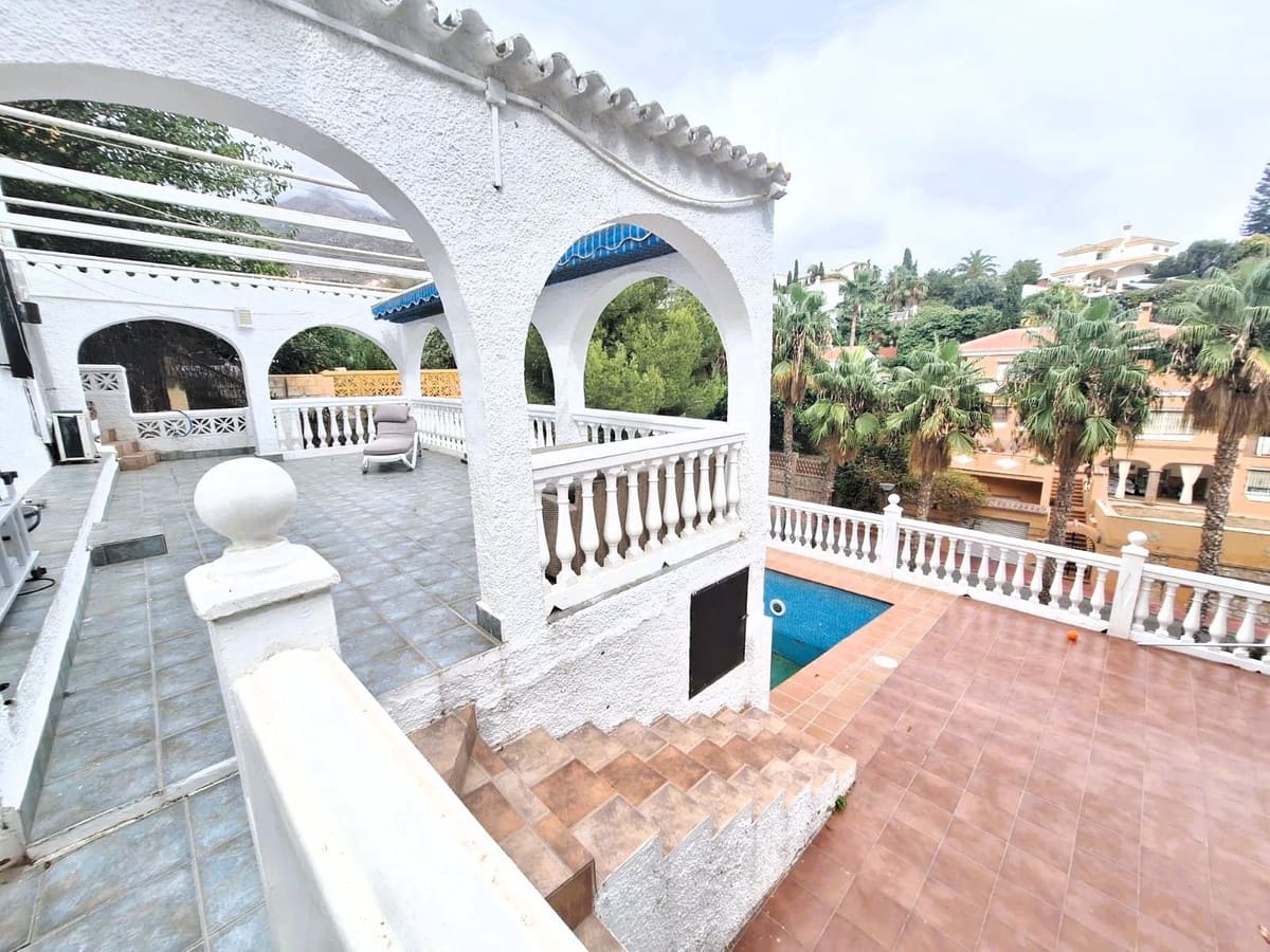 4 soveværelse Byhus til salg i Benalmadena - € 570.000 (Ref: 9788799)