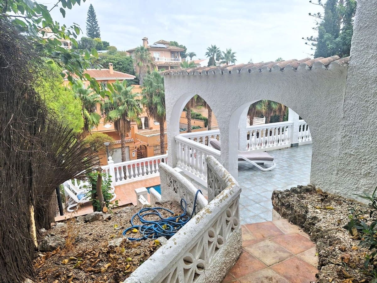 4 soveværelse Byhus til salg i Benalmadena - € 570.000 (Ref: 9788799)