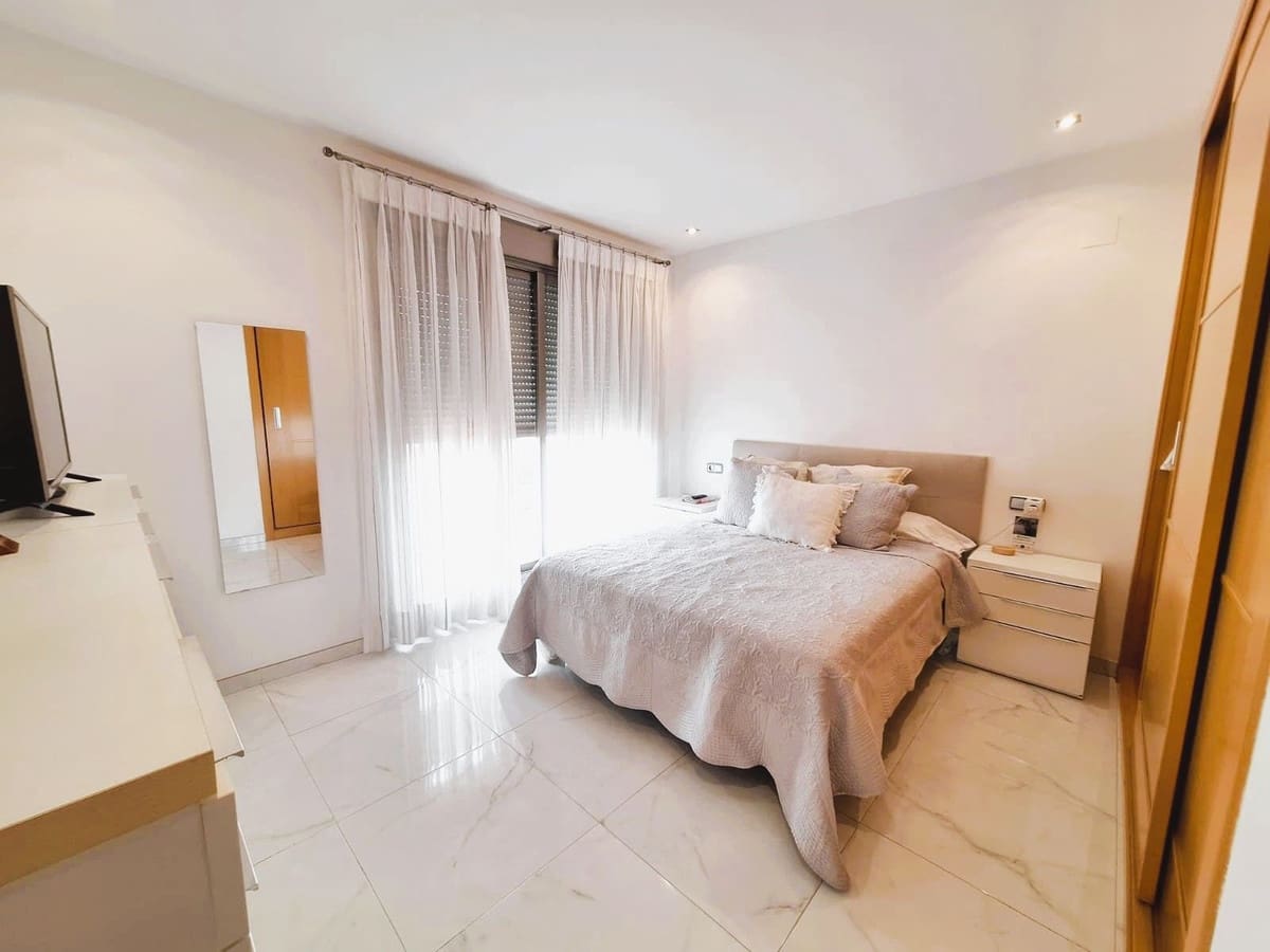 Ático de 3 habitaciones en Torremolinos en venta - 540.000 € (Ref: 9788800)