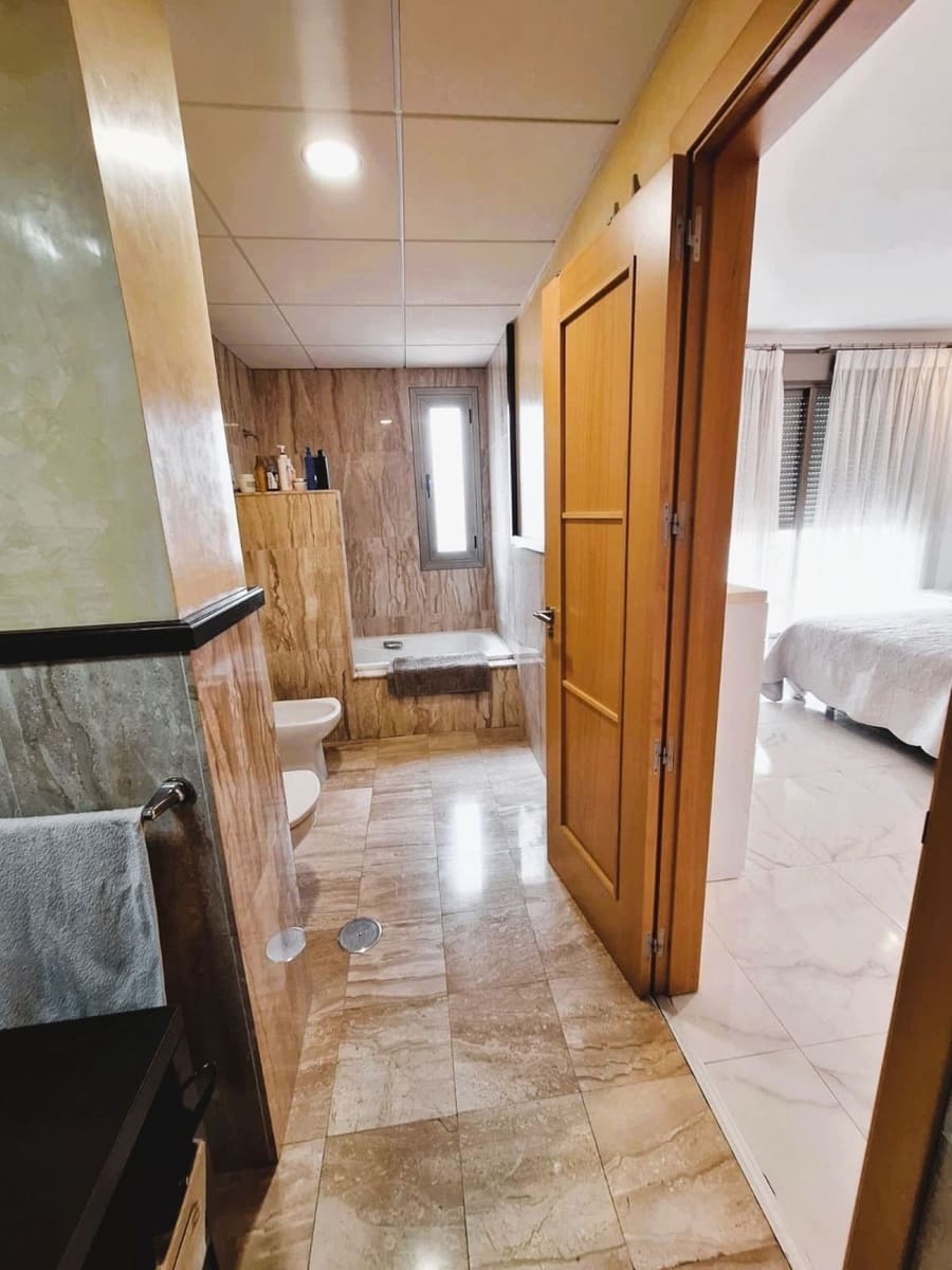 Ático de 3 habitaciones en Torremolinos en venta - 540.000 € (Ref: 9788800)