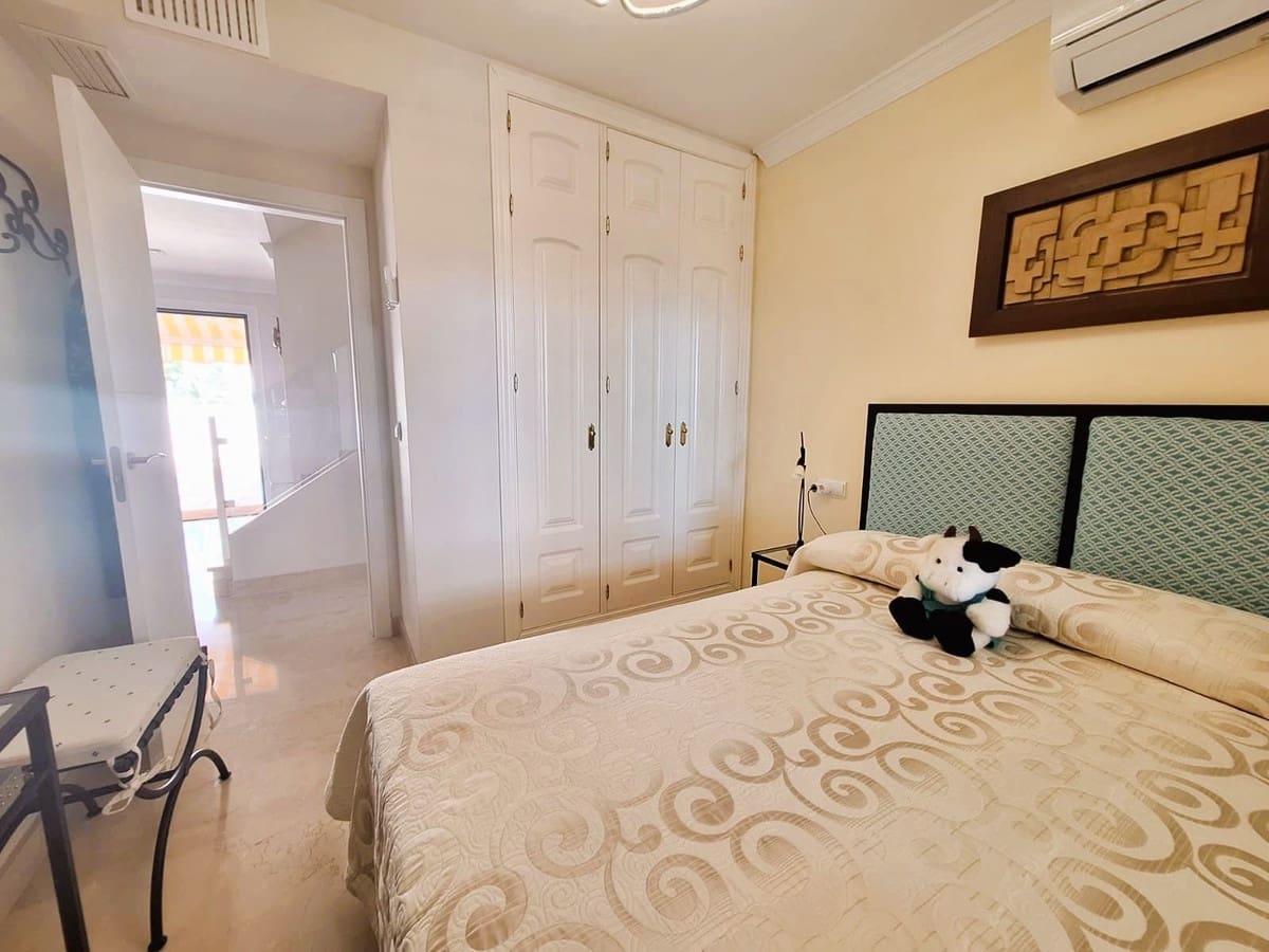 2 soveværelse Lejlighed til salg i Marbella med garage - € 489.000 (Ref: 9788801)