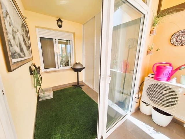 2 soveværelse Lejlighed til salg i Santa María, Marbella med garage - € 489.000 (Ref: 9788801)