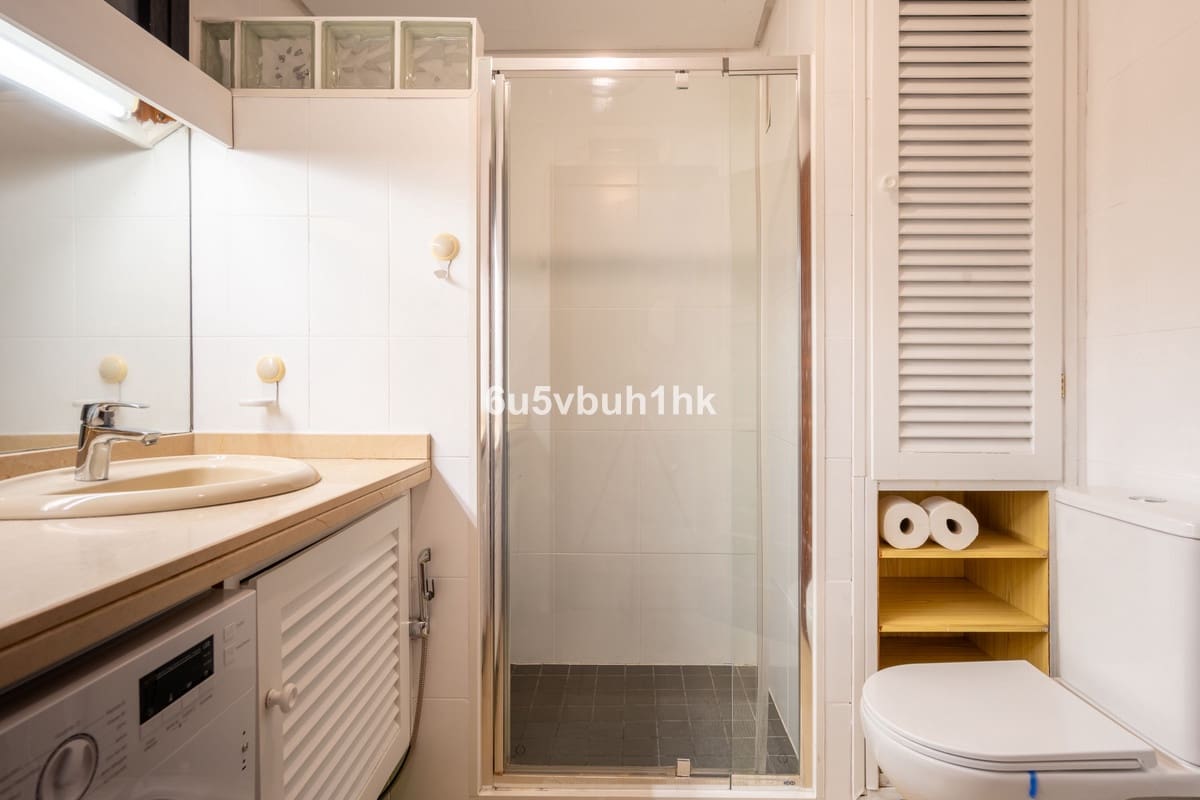 Apartamento de 2 habitaciones en Benalmádena en venta con garaje - 370.000 € (Ref: 9788803)