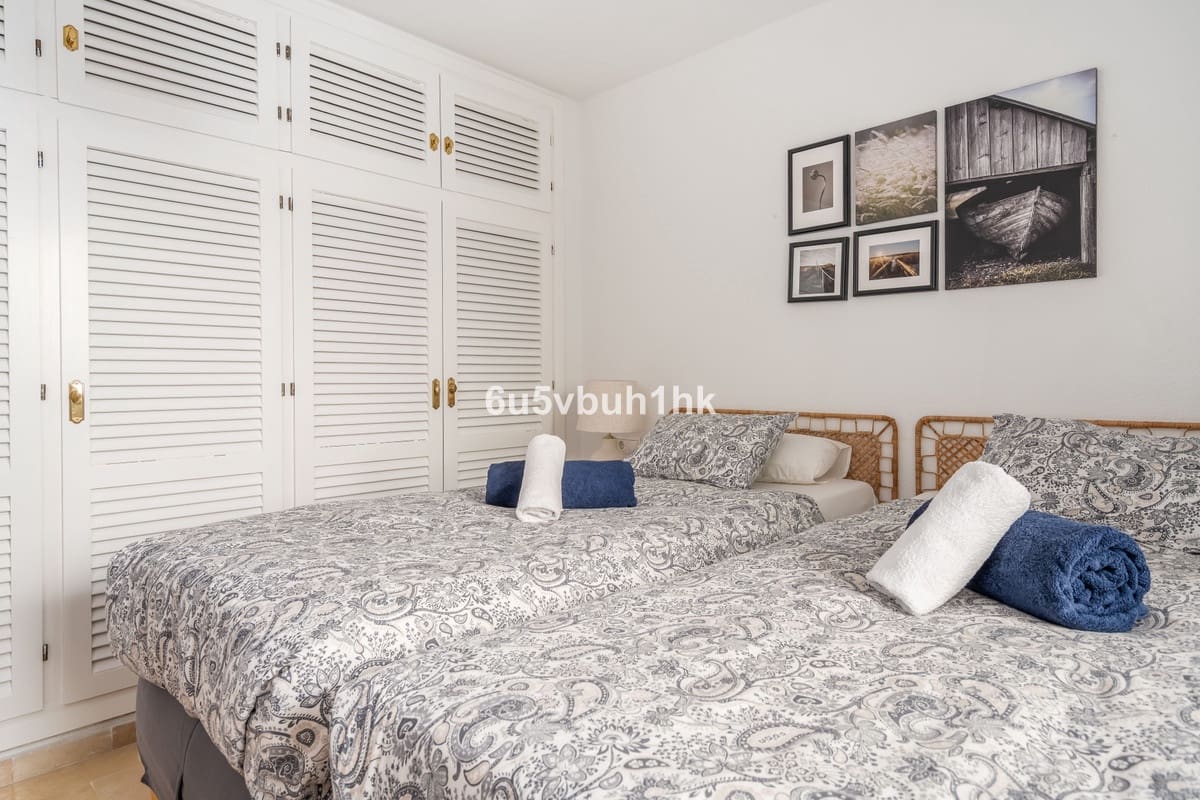 Apartamento de 2 habitaciones en Benalmádena en venta con garaje - 370.000 € (Ref: 9788803)