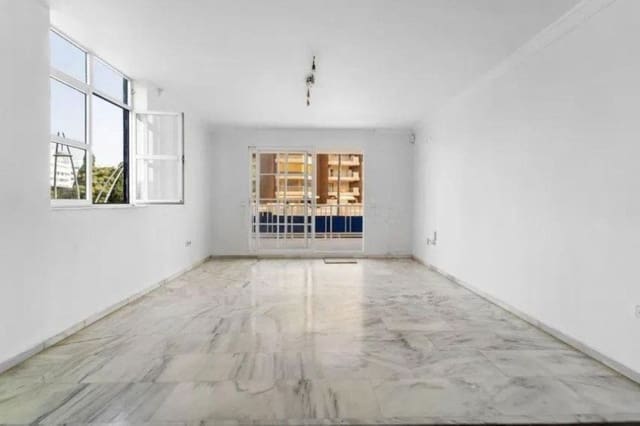 3 slaapkamer Appartement te koop in Castillo Sohail, Fuengirola - € 539.000 (Ref: 9790795)