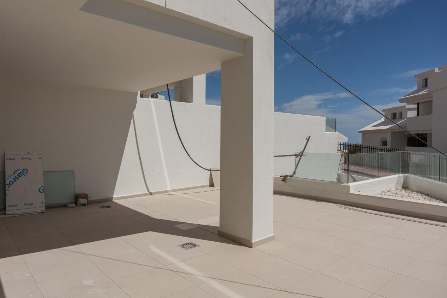 Adosado de 4 habitaciones en Benalmádena en venta - 799.000 € (Ref: 9790796)