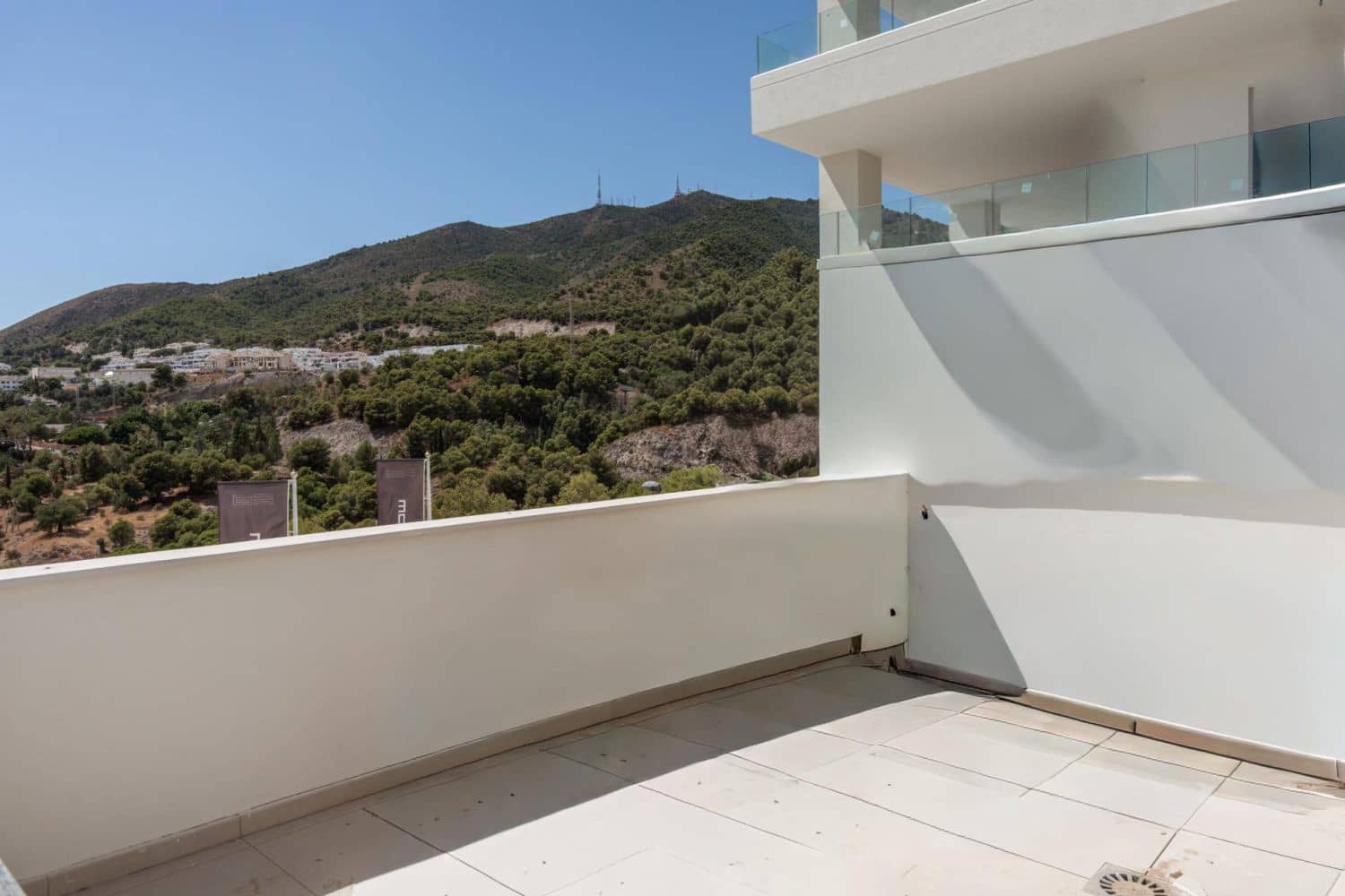 Adosado de 4 habitaciones en Benalmádena en venta - 799.000 € (Ref: 9790796)