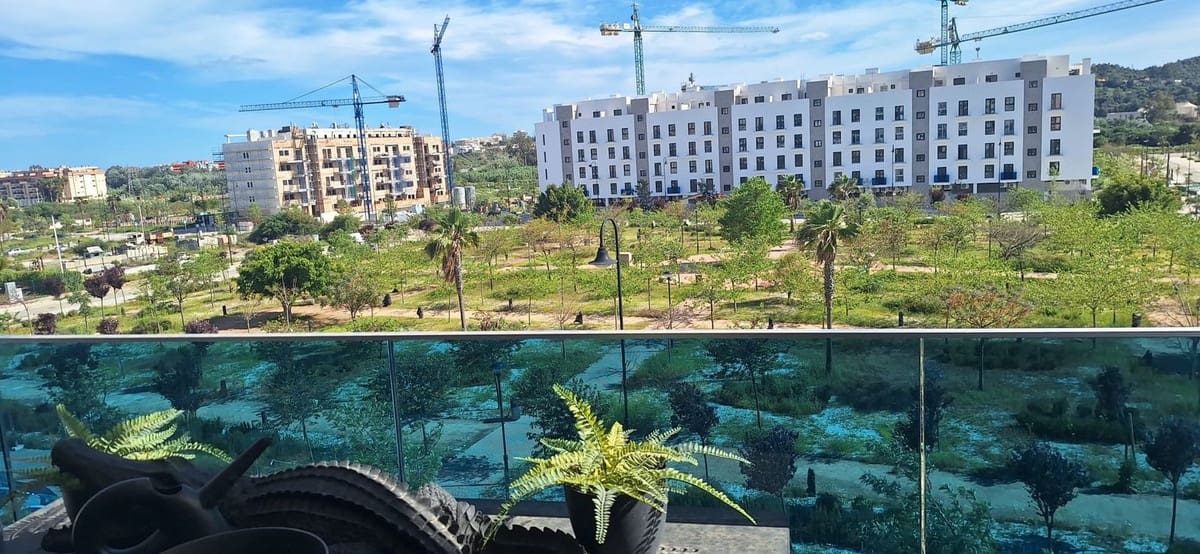 2 bedroom Apartment for sale in Las Lagunas de Mijas with garage - € 450,000 (Ref: 9790800)