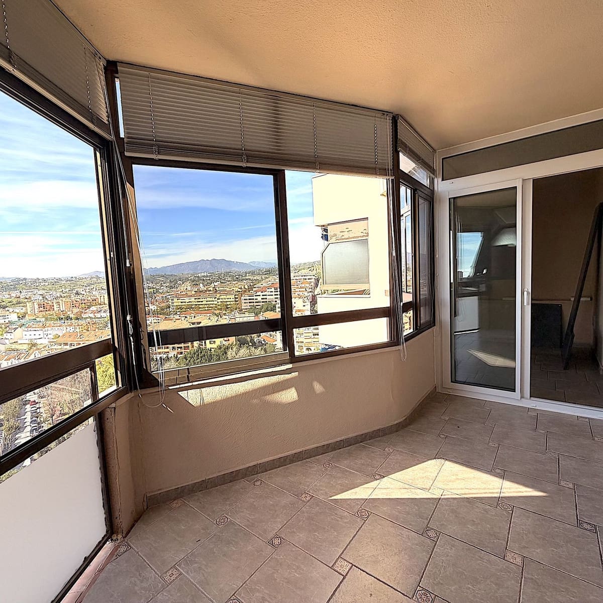 3 chambre Appartement à vendre à Fuengirola avec garage - 329 000 € (Ref: 9790802)