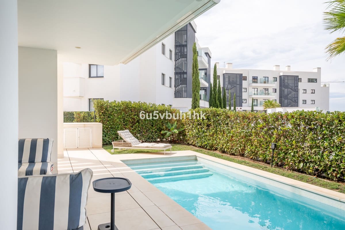 3 bedroom Apartment for sale in Fuengirola with garage - € 795,000 (Ref: 9794311)