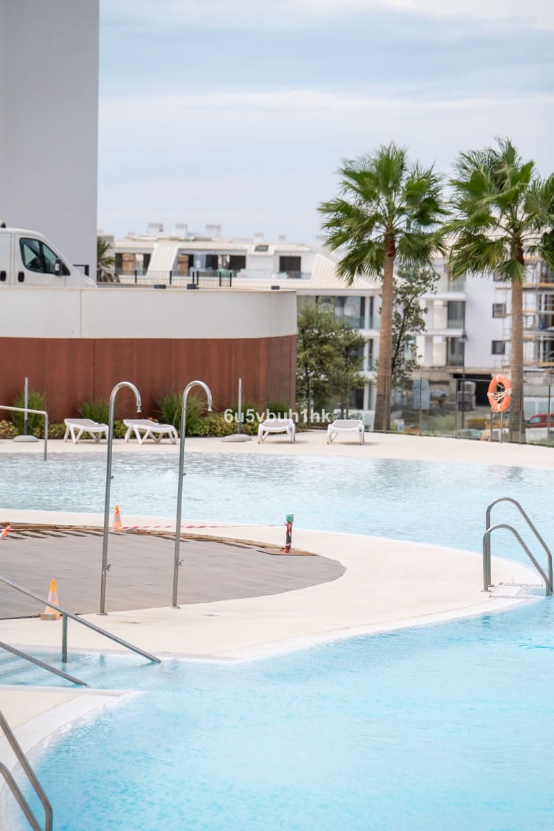 3 bedroom Apartment for sale in Fuengirola with garage - € 795,000 (Ref: 9794311)