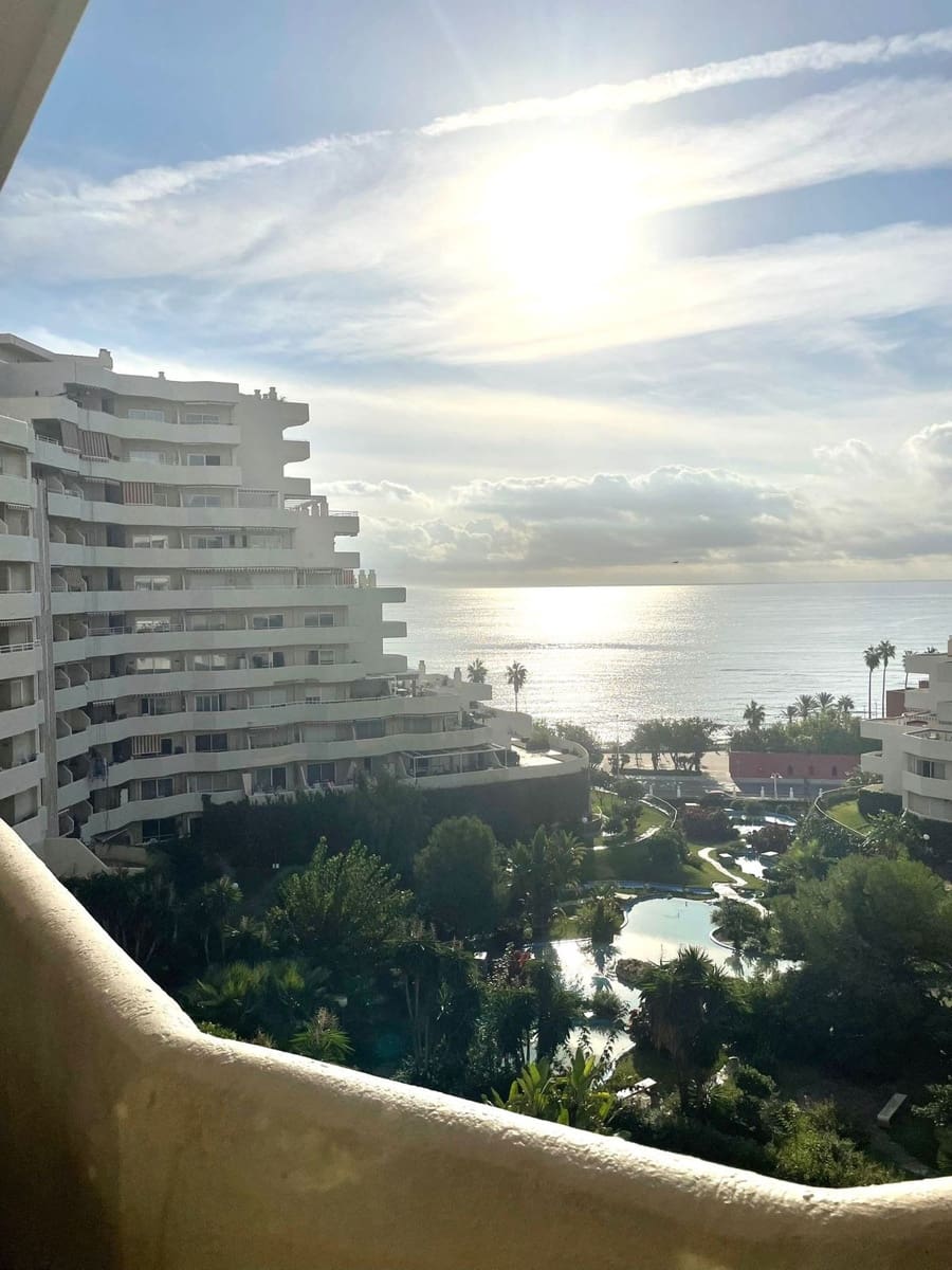 1 slaapkamer Appartement te koop in Benalmadena met garage - € 360.000 (Ref: 9794312)